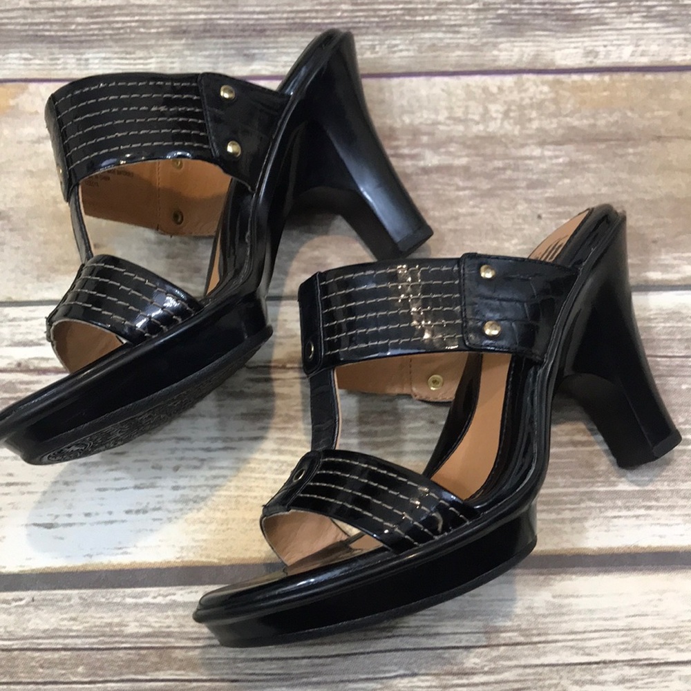 Sofft Heeled Sandals - like new - Sz 6